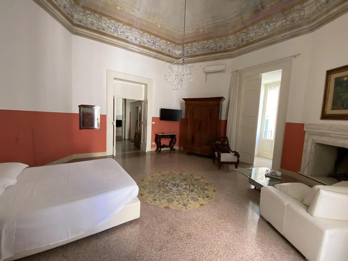 Rois Haus Vila Lecce Casa de Férias